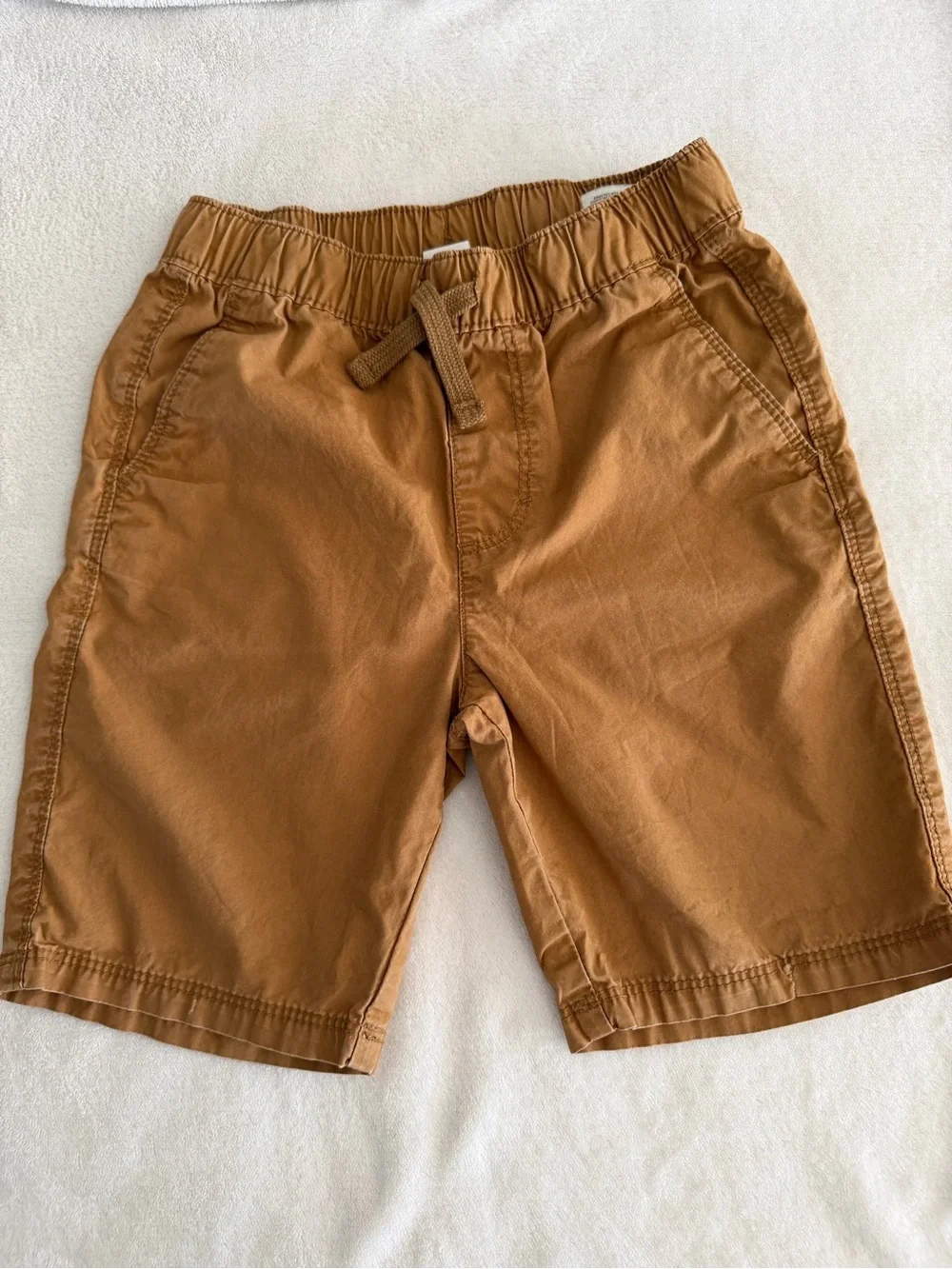 Bundle-Old Navy Boys Pull-On Shorts in Gray and Tan Size 5T